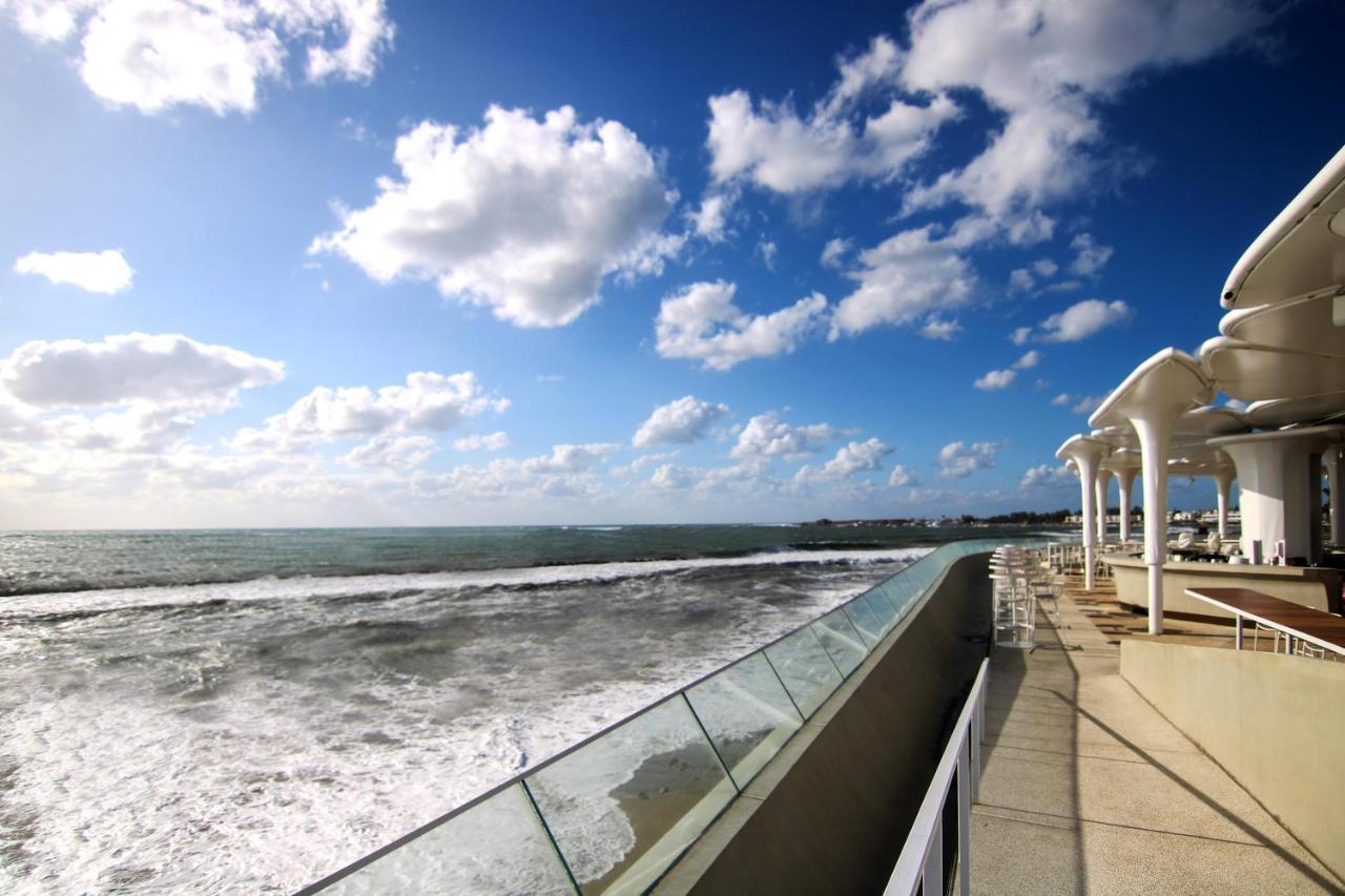 Phaedrus Living Seaside Romantic Flat Limnaria 123 Paphos Exterior photo